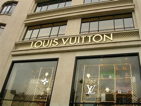 negozio louis vuitton alessandria|I negozi Louis Vuitton in Italia e nel mondo .